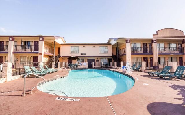 OYO Hotel Texarkana North Heights AR Hwy I-30