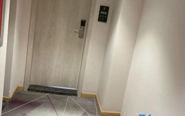 Chuxing Chain Hotel (Jingzhou Jinlong Road Ruijia)