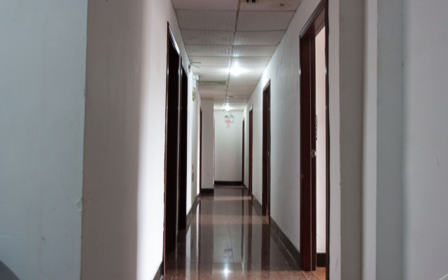 OYO Zhongshan Dali Hotel (Xingzhong Plaza)