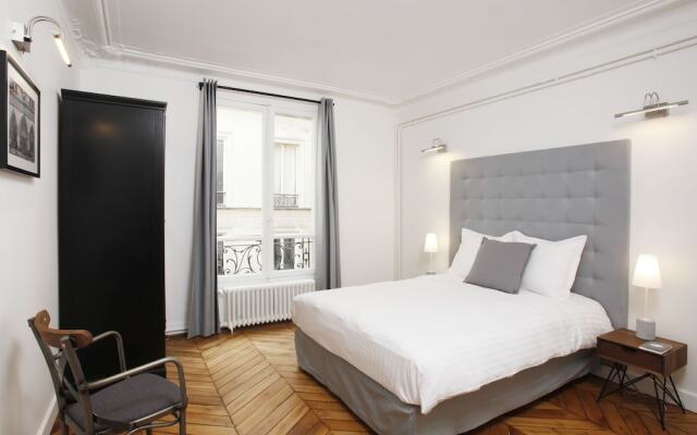 Lux 4Bdr Opera Lafayette 2 By Livinparis