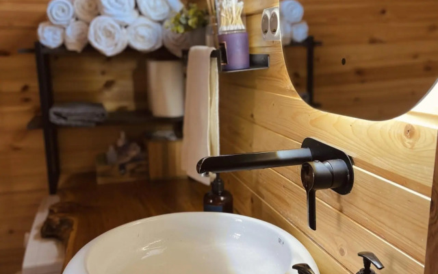 Береговой Дом