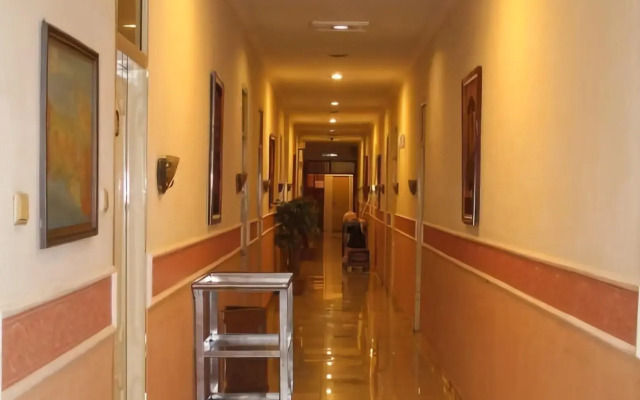 New Siliwangi Hotel & Restaurant