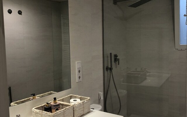 Las Rejas Apartment