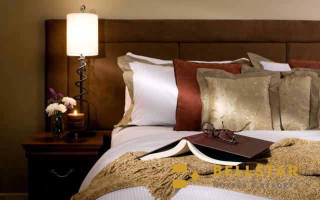 Bellstar Suites at Solara Resort