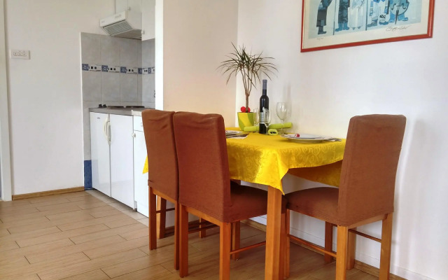 Charming studio apartment with beautiful sea view