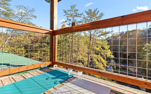 Smokies Couple Getaway