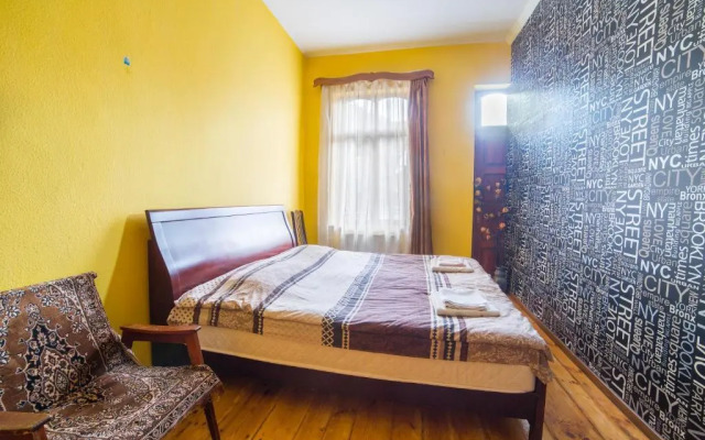 Tato,s Guest house