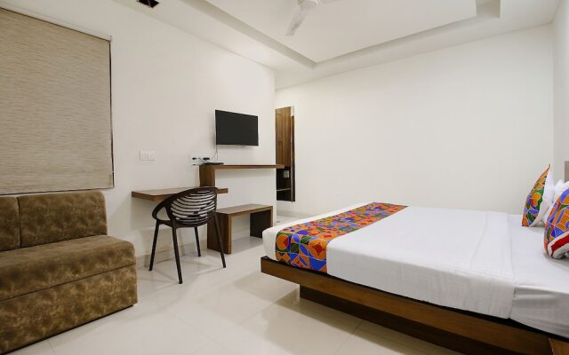 FabHotel Comfortable Stay
