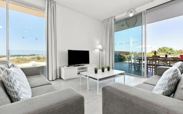 Sea Point Villas Coral Bay