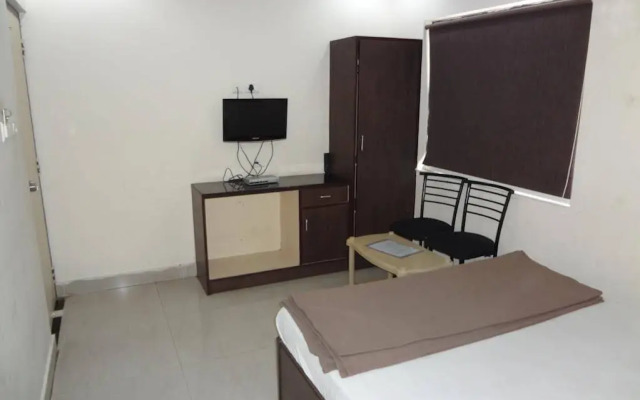 Hotel Athidi Inn