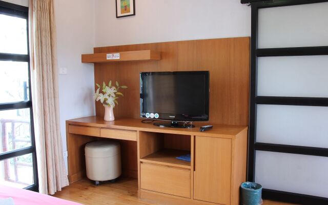 Chayada Garden House and Resort Hotel