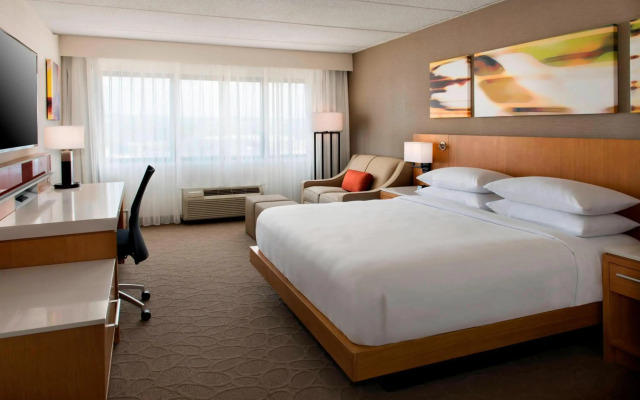 Delta Hotels by Marriott Utica