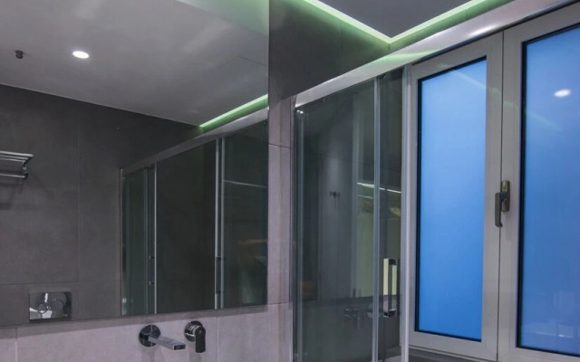 181m² homm Newly Renovated Luxurious Apartment