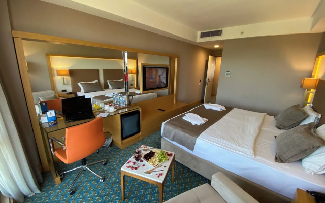 Blue Sea Hotel