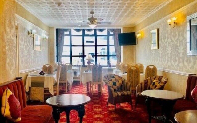Dunromin Hotel