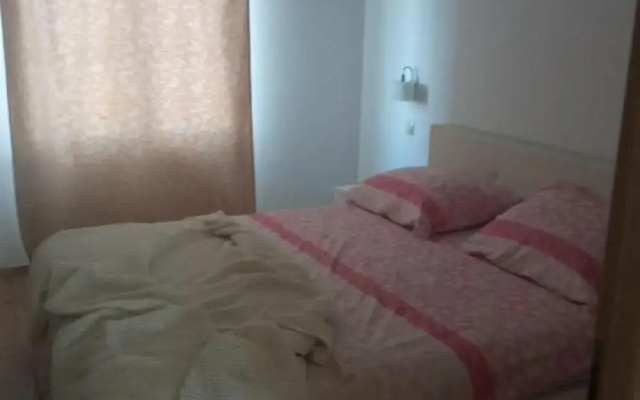 Cozy Vodice Garden Apartments With Terrace and BBQ