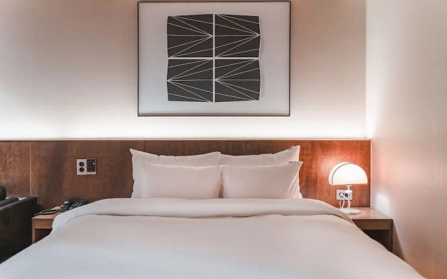 Coolstay Hotel