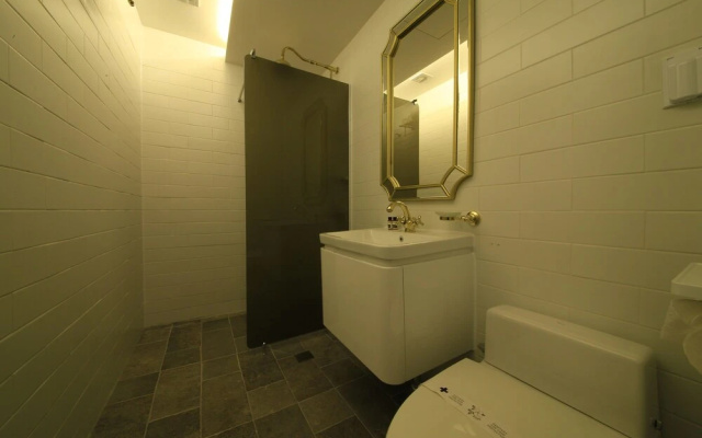 Kayla Hotel
