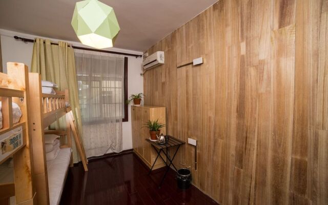 Xi'an Zhongshi Youth Hostel
