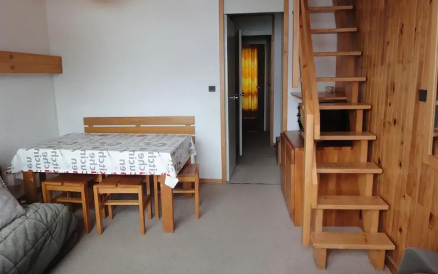 Cosy Flat in Meribel Close to the ski Lifts