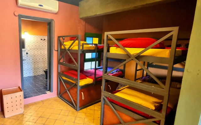 Circo Hostel