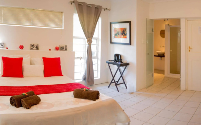 Art Gallery Guest House - Thandekayo