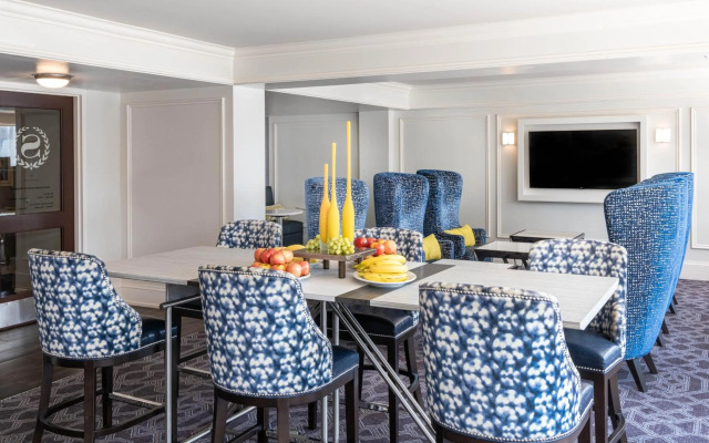 Sheraton Indianapolis City Centre Hotel