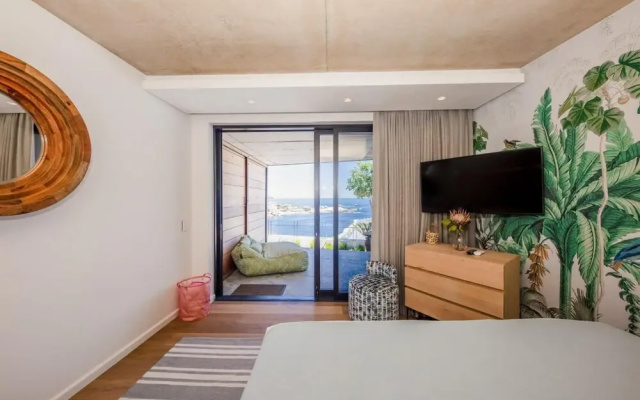 Spectacular Ocean Villa in Camps Bay