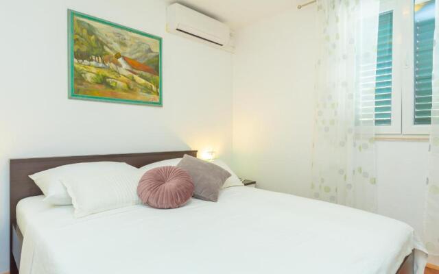 Apartment Colette