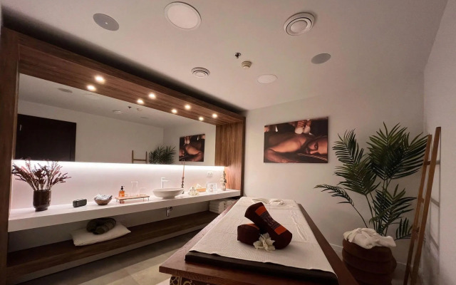 Crowne Plaza Bratislava by IHG