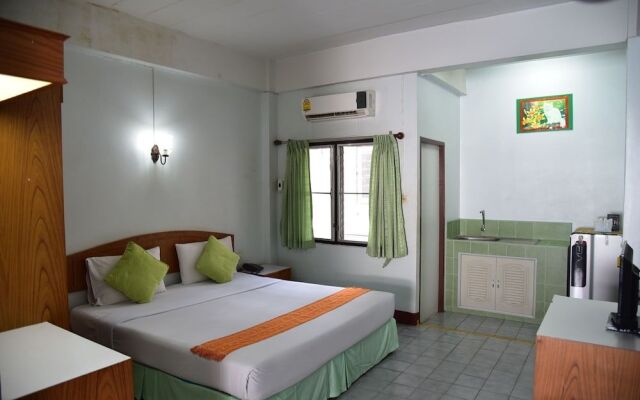 Dragon Serviced Apartment