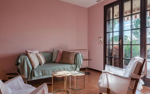 Casa Palmeta 2 Bedrooms Apartment with Pool