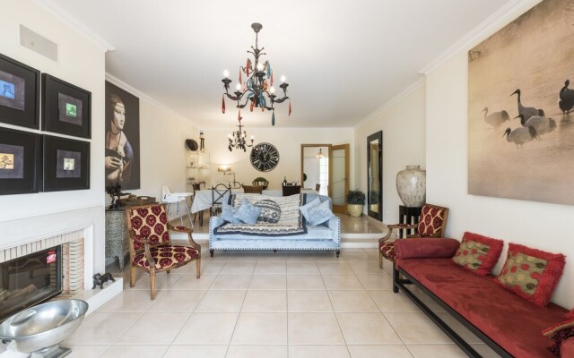 CheckinCheckout - VillaMoura with Private Pool