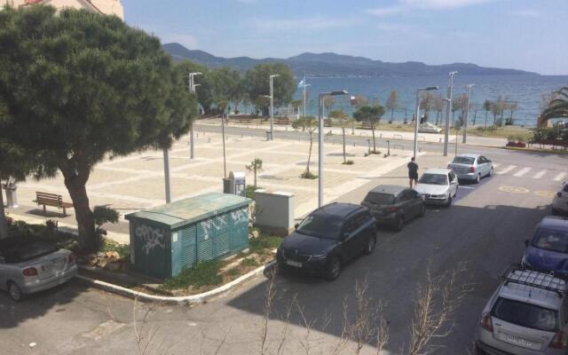 Seaside Studio 1 ( 30 meters from the beach )
