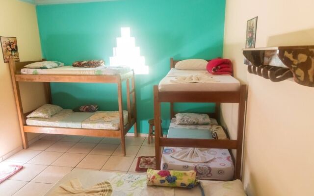 Catarino's Guest House Hospedaria - Hostel