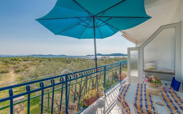 Stunning Apartment in Tribunj With 1 Bedrooms