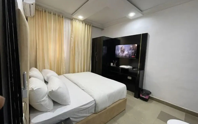 Imperio Luxurious Boutique Apartments