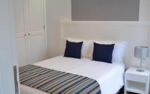 Edificio Charles 204