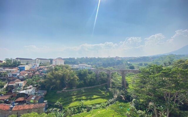 Spacious Studio at Taman Melati Jatinangor Apartment near UNPAD