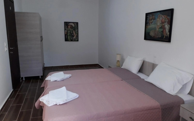 Petasos Apartments