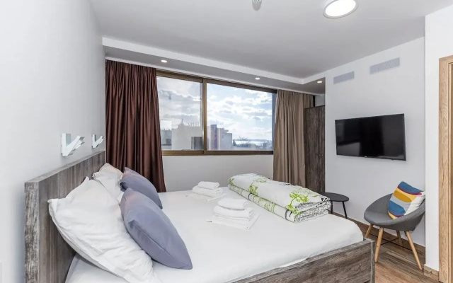 Apinelo Tower Rooms