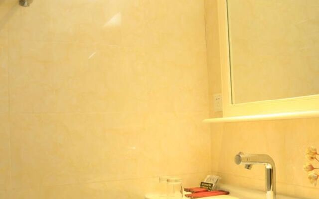 Chengdu Xinbake Business Hotel