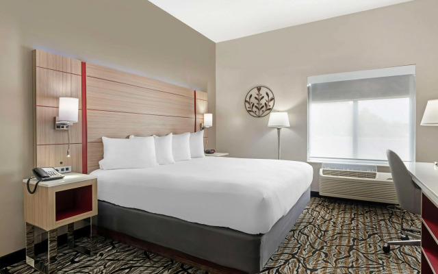 Best Western Plus Albert Lea I-90/I-35 Hotel