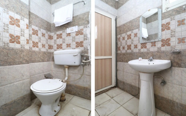 Oyo 28476 Jalandhar Guest House