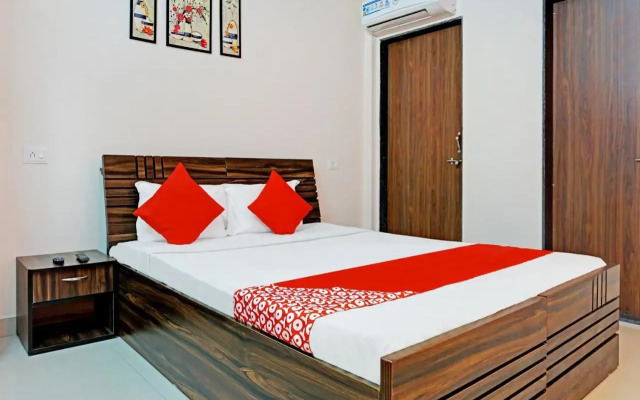 OYO Flagship 81198 Siddhi Home Stay