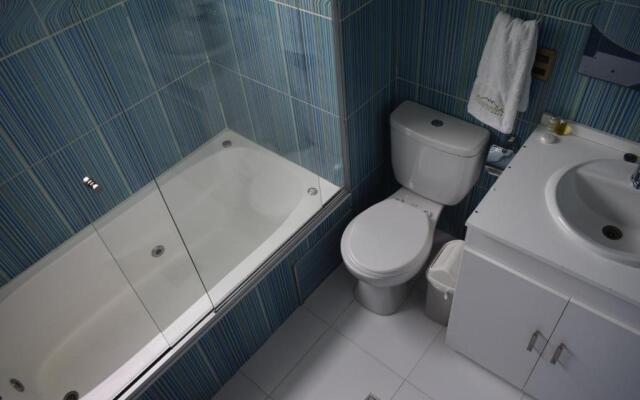 Almudena Apart Hotel