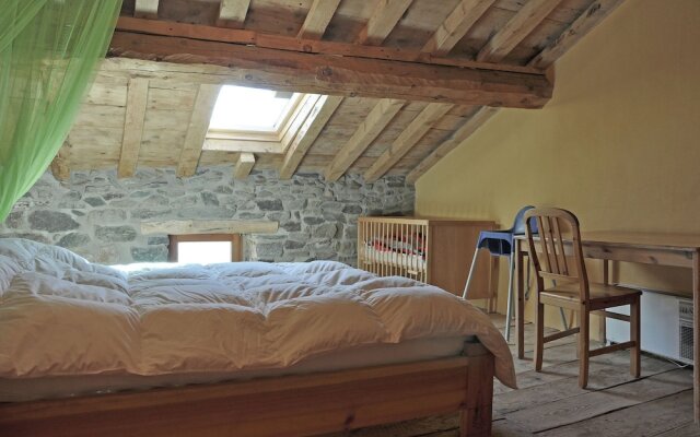 Inviting Villa in Ayguatebia-talau With Garden