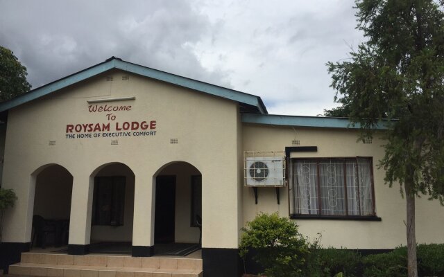 Roysam Lodge