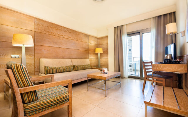 Kn Hotel Arenas del Mar - Adults Only