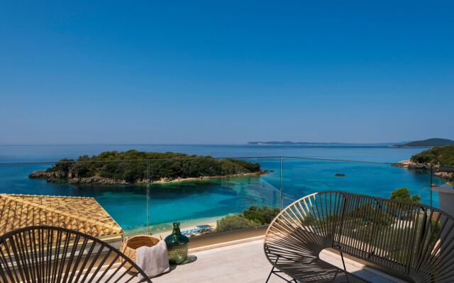 Prima Vista Beachfront Boutique Hotel